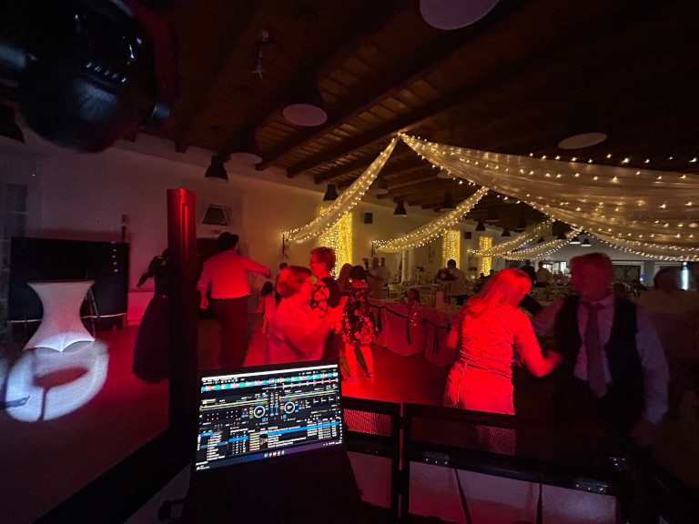 Esküvő DJ derecskén